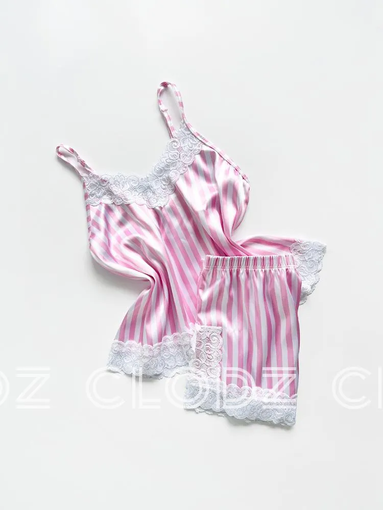 ست لباس خواب ساتن طرح ویکتوریا